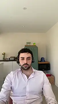 eauminerale online show from March 2026 10:11:02 AM