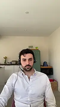 eauminerale online show from March 2026 10:21:01 AM