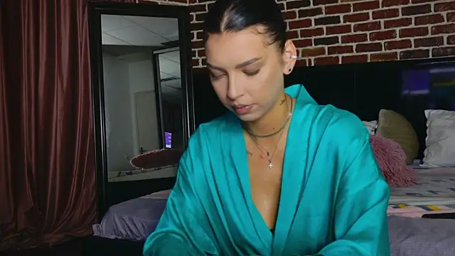 MeganSin  online show from October 2025 04:32:02 AM