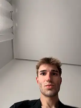 jorgeereyy online show from March 2026 03:40:02 PM