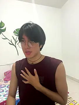 Matti Mendez  online show from October 2025 04:50:01 PM