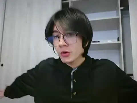 Matti Mendez  online show from June 2026 06:39:01 PM