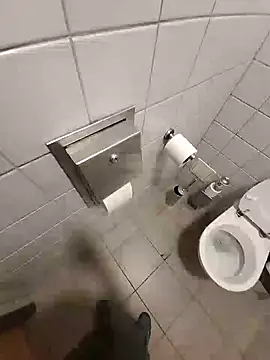 Snapshot of Marijkaa chatting on October 2025 12:26:02 PM Marijkaa online show from October 2025 12:26:02 PM