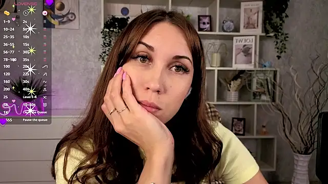 DreamVelour online show from October 2025 08:31:01 PM