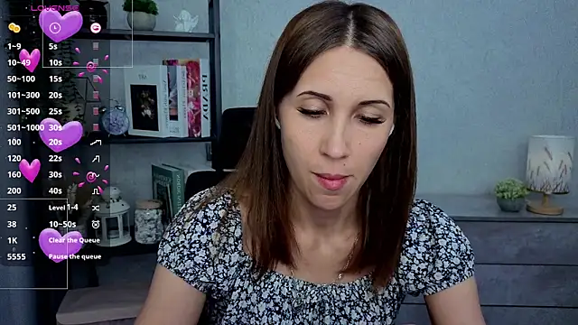 DreamVelour online show from April 2026 09:19:01 PM