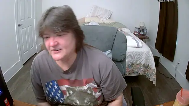 Buggy1965 online show from November 2025 02:53:02 PM