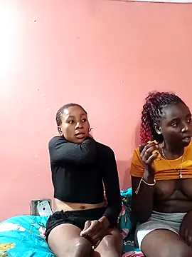 HotPetite 25 online show from November 2025 10:45:01 PM