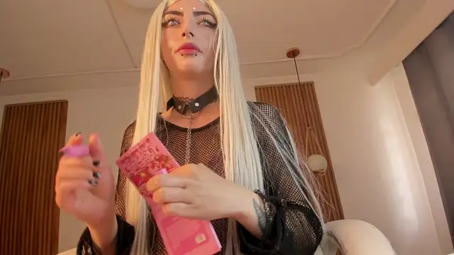 Snapshot of AsamiYaeko_ chatting on October 2025 01:53:02 PM AsamiYaeko  online show from October 2025 01:53:02 PM