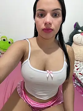 Anavalle online show from October 2025 09:13:01 PM