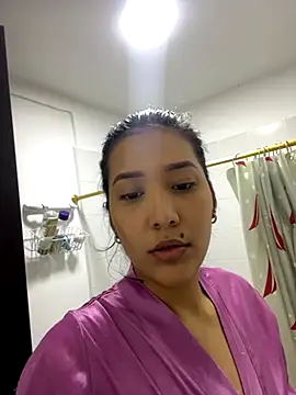 Snapshot of IsabellaJoness_ chatting on October 2025 11:41:02 AM IsabellaJoness online show from October 2025 11:41:02 AM