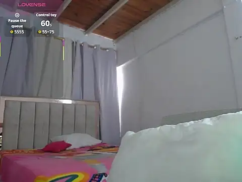 Snapshot of dulcesofi20 chatting on November 2025 07:46:02 PM dulcesofi20 online show from November 2025 07:46:02 PM