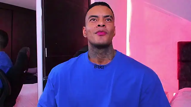 Snapshot of binmontana_ chatting on September 2025 08:45:01 PM binmontana  online show from September 2025 08:45:01 PM