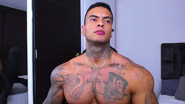 Snapshot of binmontana_ chatting on September 2025 10:59:02 PM binmontana  online show from September 2025 10:59:02 PM