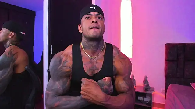 Snapshot of binmontana_ chatting on October 2025 09:19:02 PM binmontana  online show from October 2025 09:19:02 PM