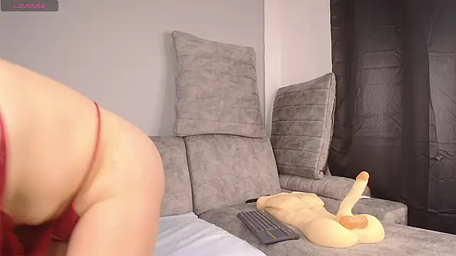 Isisharrison online show from October 2025 10:22:02 PM