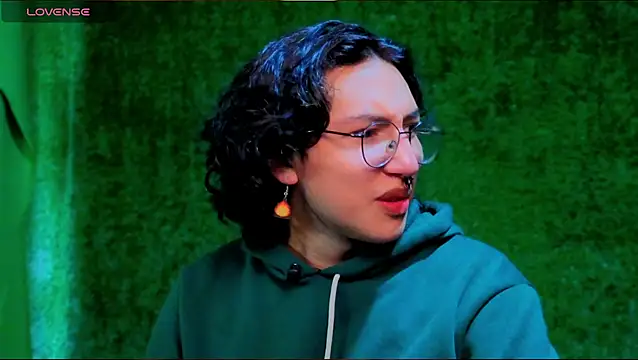 Snapshot of -BlueOpal- chatting on October 2025 06:17:02 PM -BlueOpal- online show from October 2025 06:17:02 PM