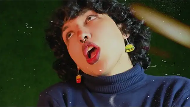 Snapshot of -BlueOpal- chatting on November 2025 07:57:01 PM -BlueOpal- online show from November 2025 07:57:01 PM