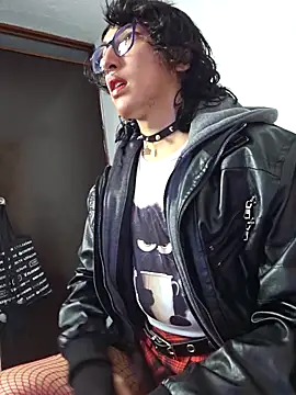 Snapshot of -BlueOpal- chatting on February 2026 10:14:01 PM -BlueOpal- online show from February 2026 10:14:01 PM