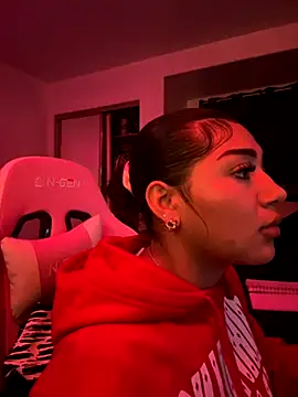 Snapshot of timaxo chatting on October 2025 06:02:02 AM timaxo online show from October 2025 06:02:02 AM