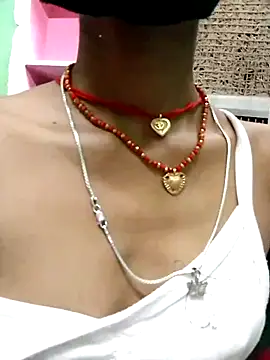 Cuty kinjal online show from October 2025 04:44:02 AM