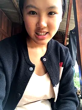 Mai lovely online show from October 2025 02:01:02 AM