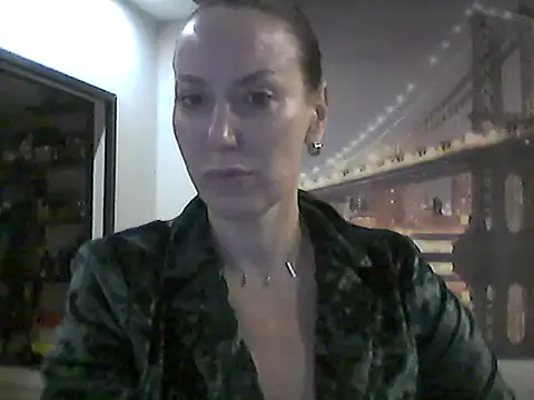 Snapshot of Selirine chatting on October 2025 11:32:02 AM Selirine online show from October 2025 11:32:02 AM