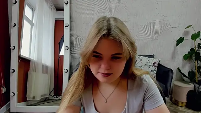 Melissa 199 online show from November 2025 05:50:01 AM