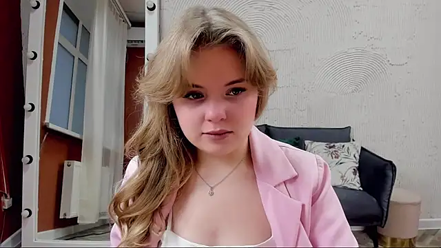 Melissa 199 online show from December 2025 04:28:02 AM