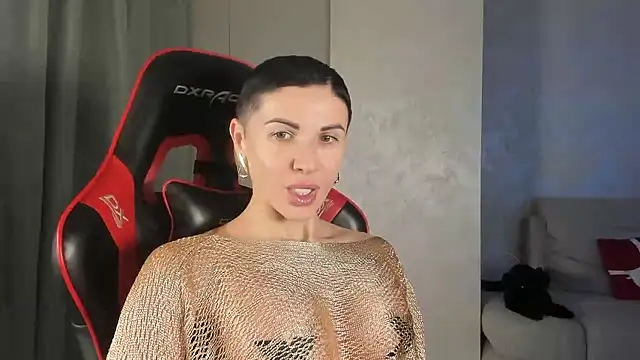 Snapshot of Angel_iam chatting on January 2026 06:02:02 PM Angel iam online show from January 2026 06:02:02 PM