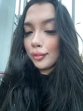 kiss Lissa online show from October 2025 02:23:02 PM