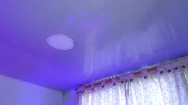 samycollens online show from October 2025 12:19:01 PM