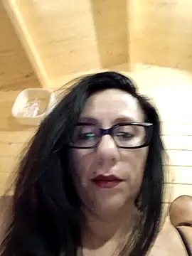 Snapshot of Lolytamilf chatting on November 2025 10:02:01 PM Lolytamilf online show from November 2025 10:02:01 PM