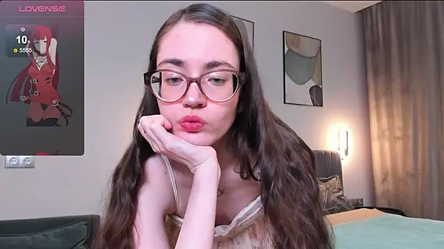 bellacatlovesmeat online show from October 2025 07:02:02 PM