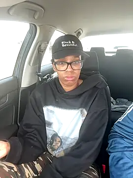 YeahhhitsBreezy online show from December 2025 08:16:02 PM