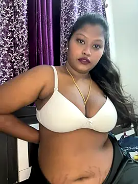 Snapshot of Shradha-999 chatting on October 2025 08:15:01 PM Shradha-999 online show from October 2025 08:15:01 PM