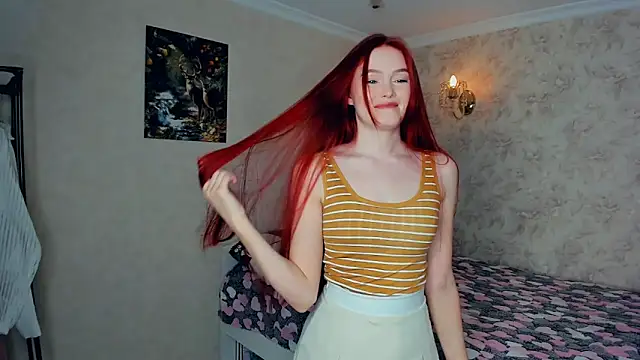 Red FoxGirl online show from October 2025 04:59:02 PM