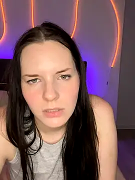 Mila-Jasmin online show from October 2025 09:32:02 PM