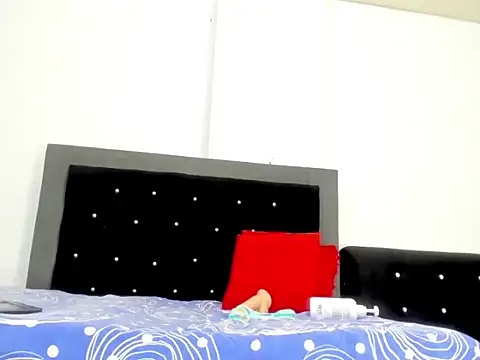 vfridaper online show from February 2026 06:39:02 PM