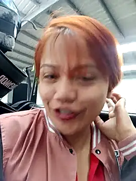 Snapshot of Tiffany-Parker_ chatting on September 2025 12:42:02 PM Tiffany-Parker  online show from September 2025 12:42:02 PM