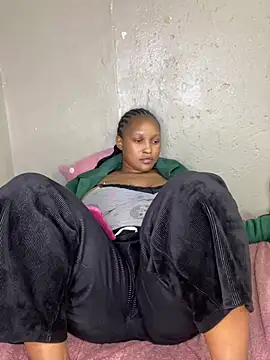 Bellabootie online show from February 2026 08:05:01 PM