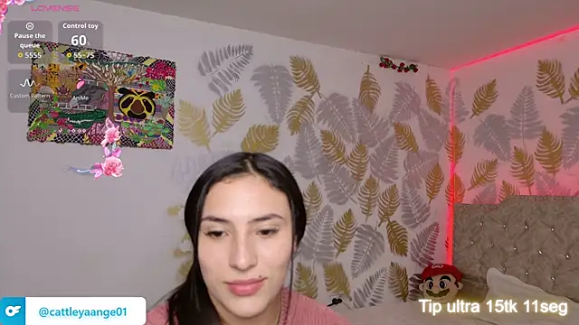 CattleyaAngel online show from October 2025 01:42:02 AM