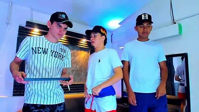 liam coleman25 online show from November 2025 04:32:02 AM