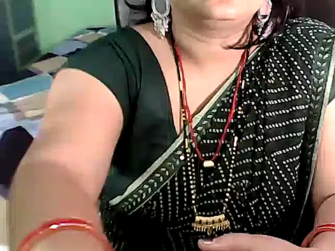 BABITA KUMARII online show from October 2025 05:26:02 PM