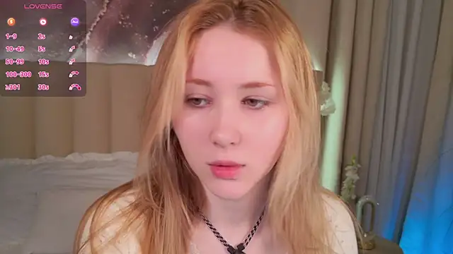 LiraKink online show from April 2026 04:01:01 AM