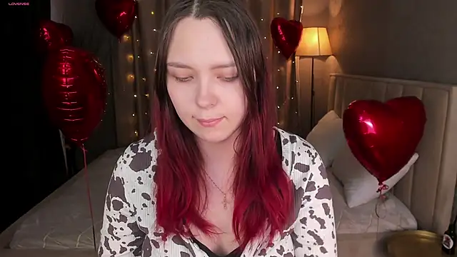 Monica  Queen online show from February 2026 05:33:02 AM