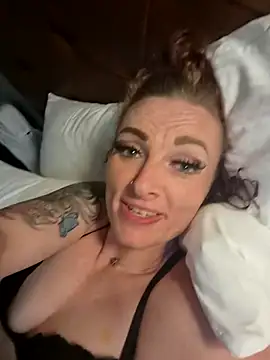 arinna93 online show from November 2025 08:13:01 AM