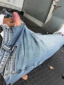 Snapshot of Italianofirenze chatting on March 2026 04:01:01 PM Italianofirenze online show from March 2026 04:01:01 PM