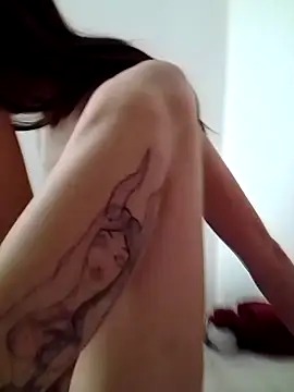 Snapshot of MamyRico chatting on October 2025 03:54:01 PM MamyRico online show from October 2025 03:54:01 PM