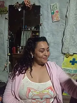 Snapshot of Lobizona chatting on June 2026 10:07:01 AM Lobizona online show from June 2026 10:07:01 AM