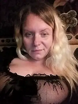 Fiona696 online show from October 2025 09:57:01 PM
